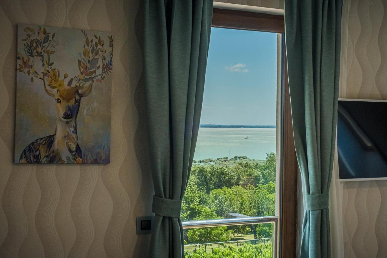 Vitis Kuria 7171 Balatonrendes Hotel Ngoại thất bức ảnh