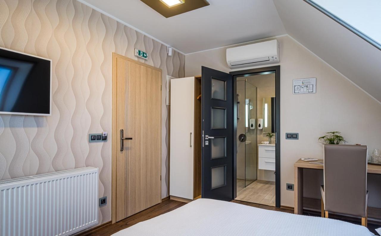 Vitis Kuria 7171 Balatonrendes Hotel Ngoại thất bức ảnh